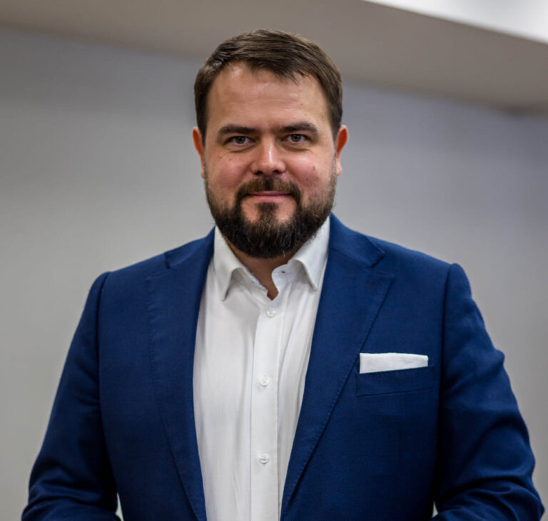 Primespeakers - Agencja Mówców | Piotr Pustelnik